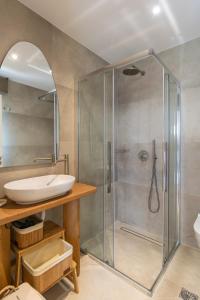 Ammos seafront house