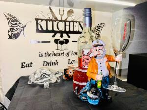 Romantic Stay with 4K Projector