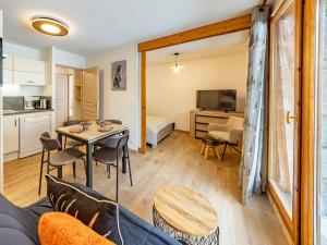 Appartement confortable 6 pers, skis aux pieds, Saint-François-Longchamp - FR-1-807-22