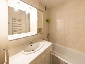 Appartements Confortable T3 a Saint Francois Longchamp - Proche pistes et commerces, balcon sud - FR-1-807-18 : photos des chambres