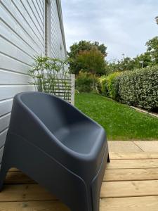 B&B / Chambres d'hotes Maison M, chambre privee acces jardin piscine et jacuzzi pres de La Rochelle : photos des chambres