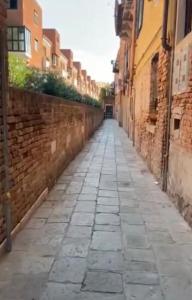 BLACK & WHITE HOME, an oasis in the city center