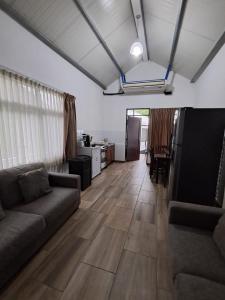 La Villa Suites Monja