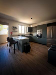 Camellia Luxury Apartment - 2 Bedroom