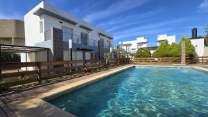 ByF apart duplex excepcional en complejo Amaiur DPTO N5 Av Alem Norte