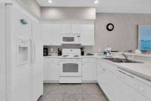 Village at Blue Mtn Beach 723 close to beach located in 30A