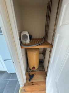 1BR with Free Parking Near Castle and Royal Mile
