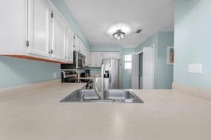 Costa Vista #20 near beach sleeps 8