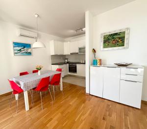 Antonijas sunny apartment