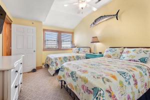 Look Out - The Landings at Sugar Creek