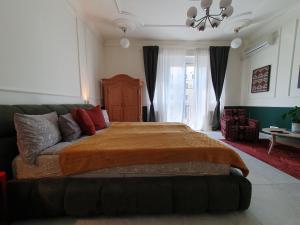 DESIGN Apartment "Salon 535"