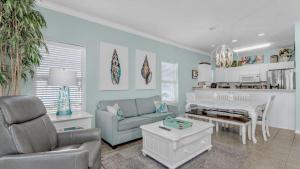 Restin in Destin Private pool Beach gear included Private cabana house sleeps 12