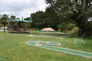 Campings Mobil home TAOS Luxe H20 - Camping de Lanniron : photos des chambres