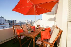 Appartement in Tanger City Center with Terasse 5 min to Tanger Marina-free Parking