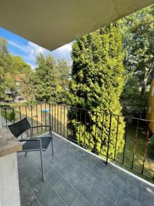 estrella24 LIVING ROOMS London