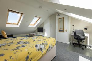 Stylish Urban Retreat- Fast WiFi & Private Ensuite