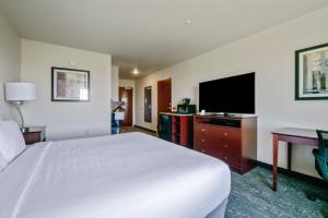 Cobblestone Inn & Suites - Boise City