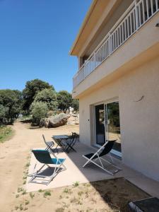 Appartements Appartement neuf au coeur de la campagne corse : photos des chambres