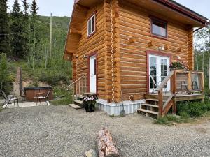 Cabins Over Crag Lake
