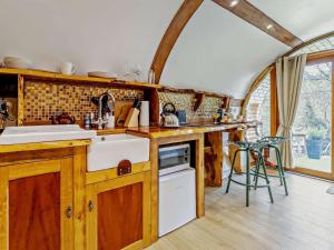 1 Bed in Llanidloes 81415