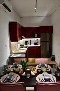 SeaBreeze Penthouse with Private Parking