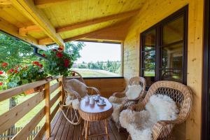 Villa Baranówka - apartamenty z widokiem na Giewont, w paśmie Gubałówki by ShortStayPoland