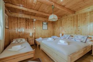 Villa Baranówka - apartamenty z widokiem na Giewont, w paśmie Gubałówki by ShortStayPoland