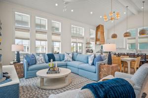 Lifes Just Beachy 207 ESC