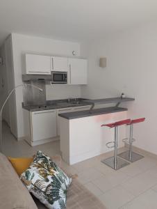 Studio Vue dOr, " les pieds dans l eau"