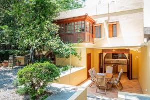 Harmonia - A Sanctuary in the Old Town of Rhodes