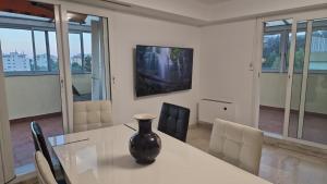 Panoramic Penthouse with Rooftop Jacuzzi