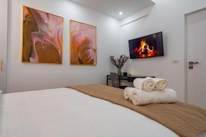 Golden View - Breathtaking Location - City Center