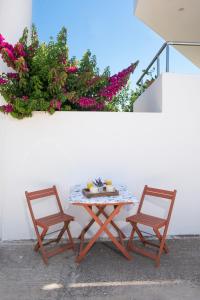 Panormitis House Semi-basement apartment