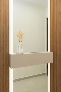 LY Diamond Suite ,City Center