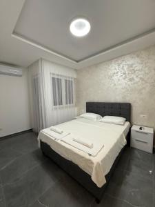 Skyline View Apartment