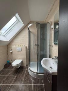 Pokoje Gościnne Białogóra