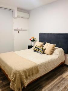 Monterrico Polo Aparts #3 - Dpto con AC a una cuadra Embajada de USA