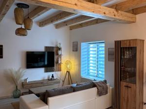 Maisons de vacances Gite charmant pour 4-6 pers., terrasse et barbecue a Chagey - FR-1-583-506 : photos des chambres