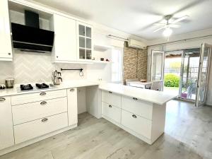 Triplex Family House, Kusadasi