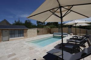 Maisons de vacances Le Jardin d'Anatole : Parking / Haut Standing : photos des chambres
