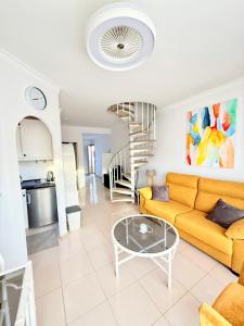 Sunny penthouse in Golf del Sur