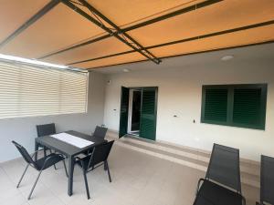 Bougainvillea Sea view apartment