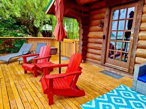 The Beach House Texada - Gillies Bay Favourite Cabin