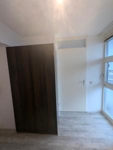 A Cozy and Nice Furnished Room in Shared Modern Apartment