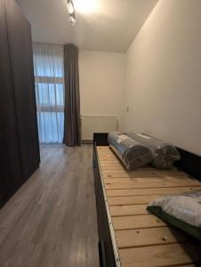 A Cozy and Nice Furnished Room in Shared Modern Apartment