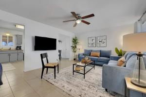 3 Mi to Old Town Scottsdale Home with Patio!