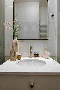 UR4N Apartment - Konarskiego