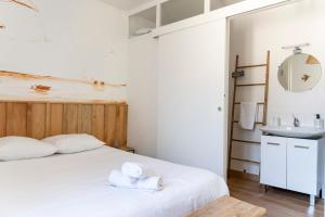 Maisons de vacances Les pieds dans l eau Bord de plage : photos des chambres