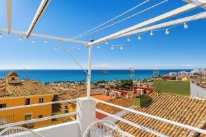 Modern loft with ocean views
