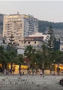 Spacious Sea View Apartment